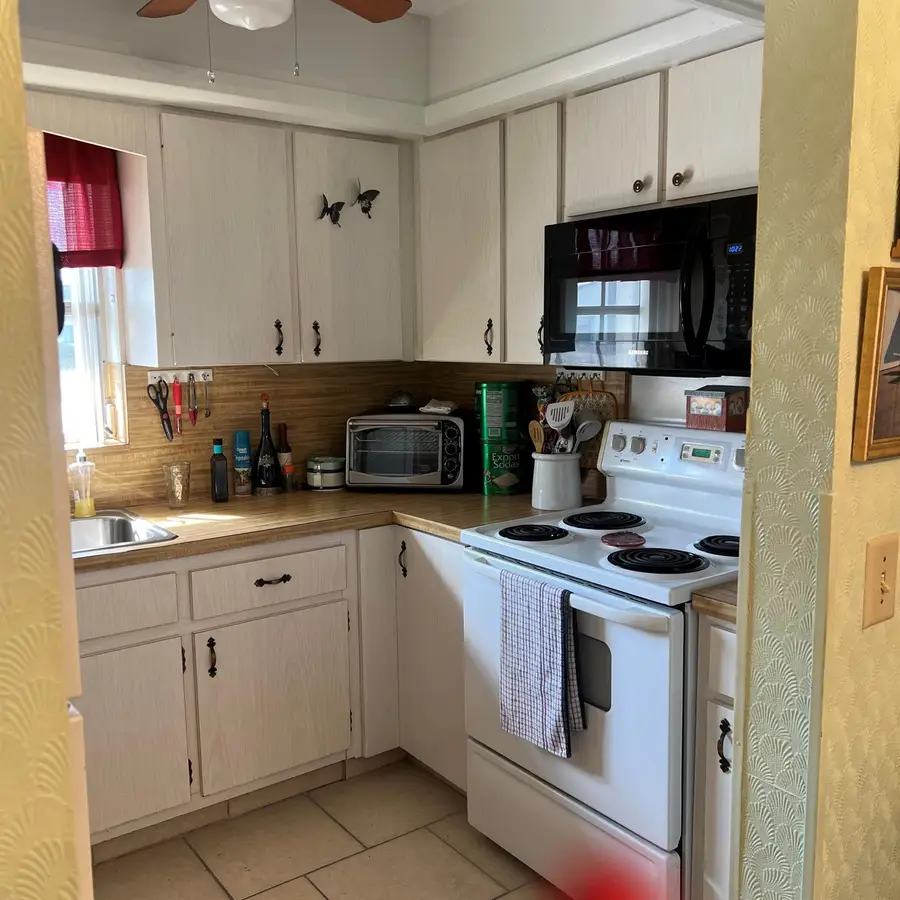 2771 E Ashley Drive #D, West Palm Beach, FL 33415 - Image #3