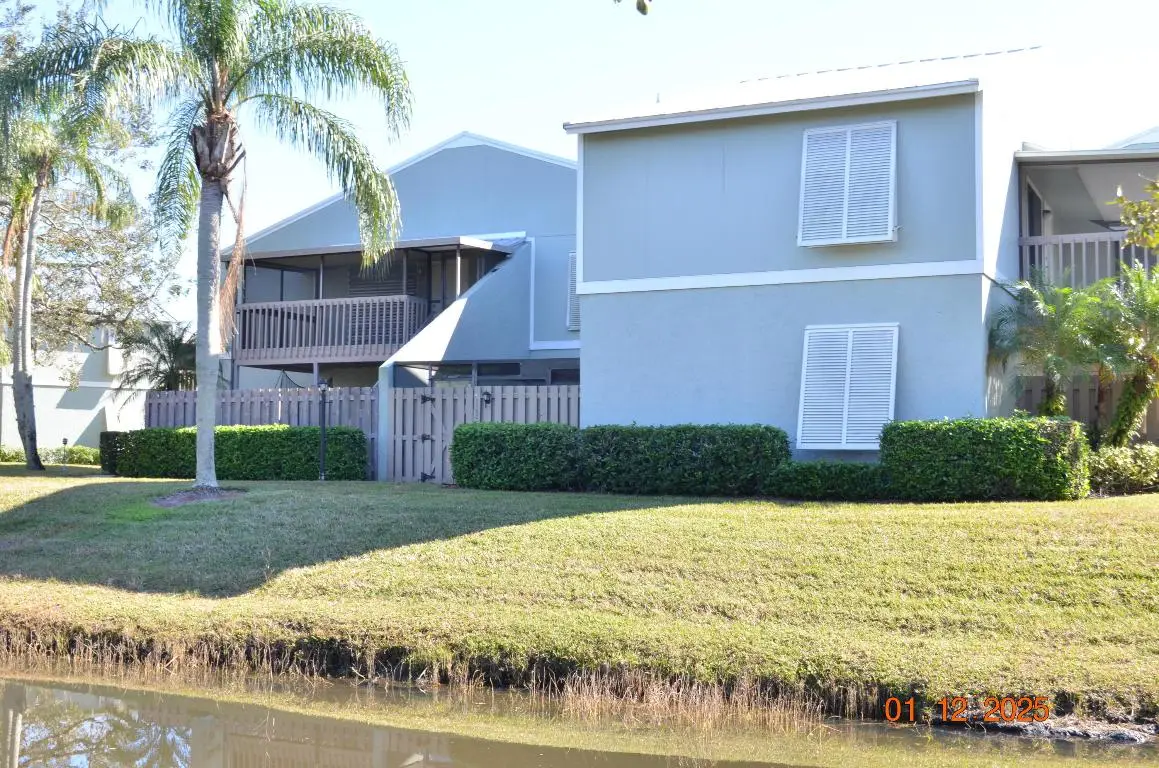 1122 Breezy Way #2c, Sebastian, FL 32958 - Image #1