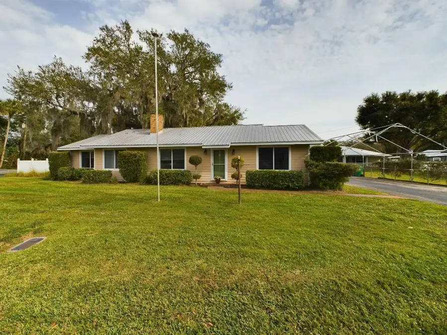 1517 SW 7th Avenue, Okeechobee, FL 34974 - Image #3