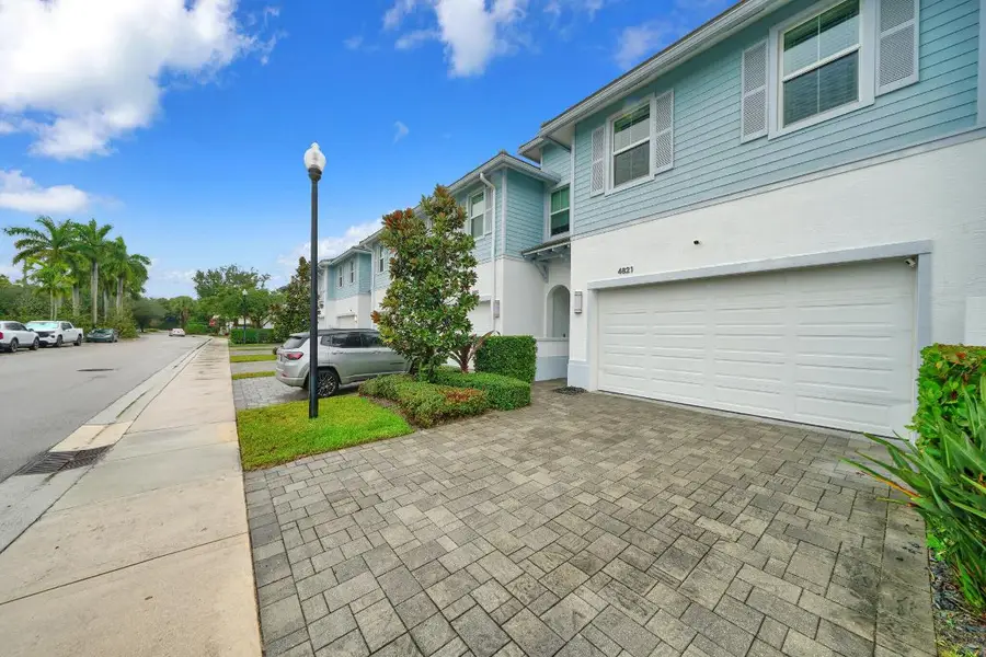 4821 Pointe Midtown Road, Palm Beach Gardens, FL 33418 - Image #2