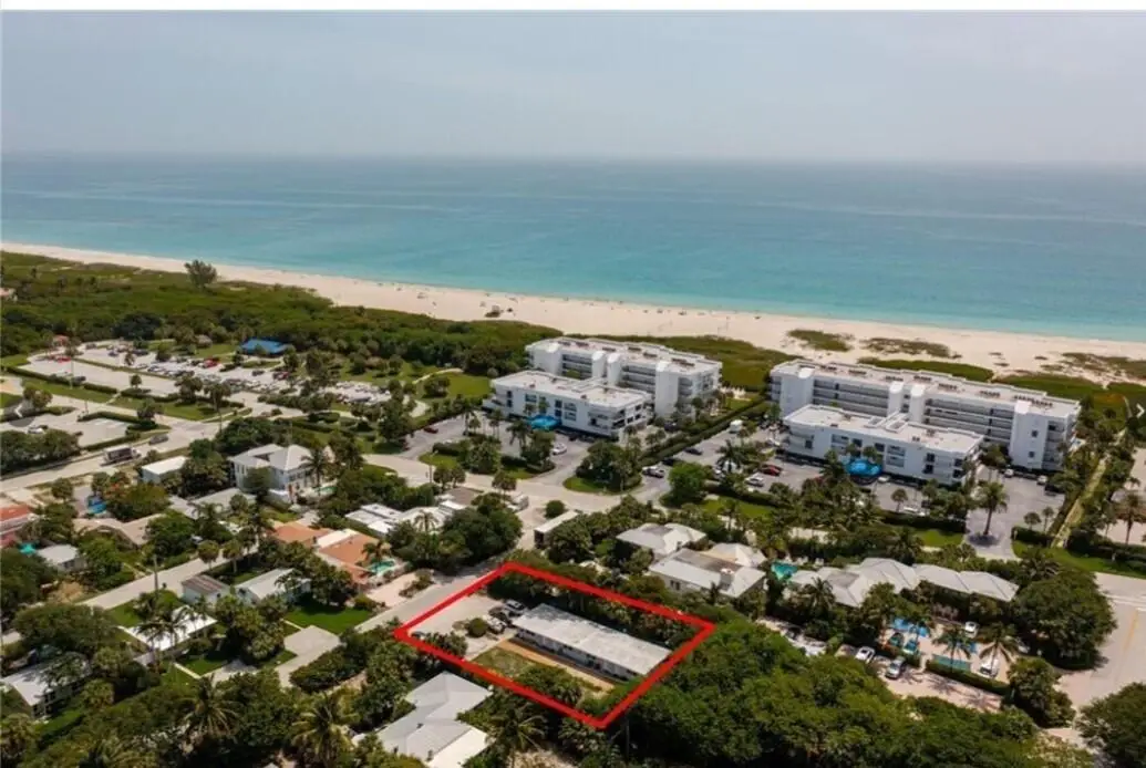 950 Sandpiper Lane #1, Vero Beach, FL 32963 - Image #1