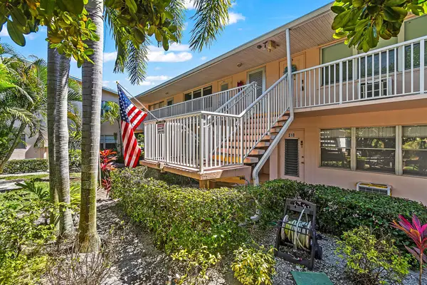231 Dorchester #J, West Palm Beach, FL 33417
