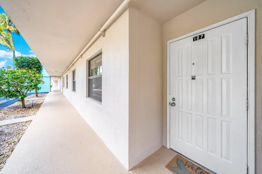 2424 N Federal Highway #107, Boynton Beach, FL 33435 - Image #2