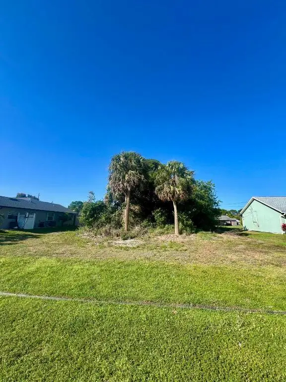 2826 SW South Calabria Circle, Port Saint Lucie, FL 34953 - Image #3