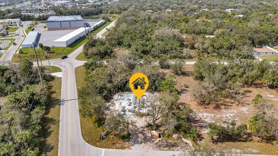 19648 Kenilworth Boulevard, Port Charlotte, FL 33954 - Image #2