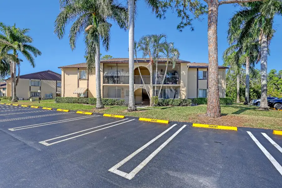 436 Pine Glen Lane #C-2, Greenacres, FL 33463 - Image #2