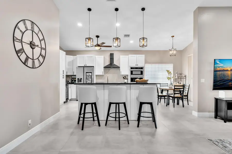 9989 Torino Drive, Lake Worth, FL 33467 - Image #2