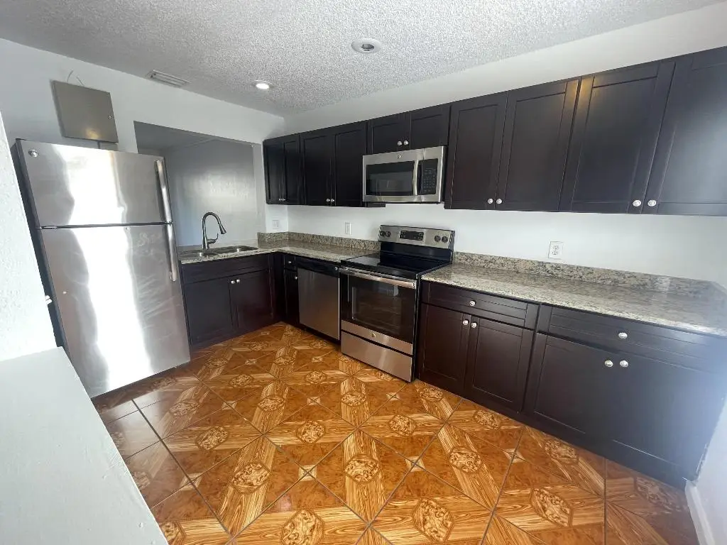 5089 Breckenridge Place #23, West Palm Beach, FL 33417 - Image #1