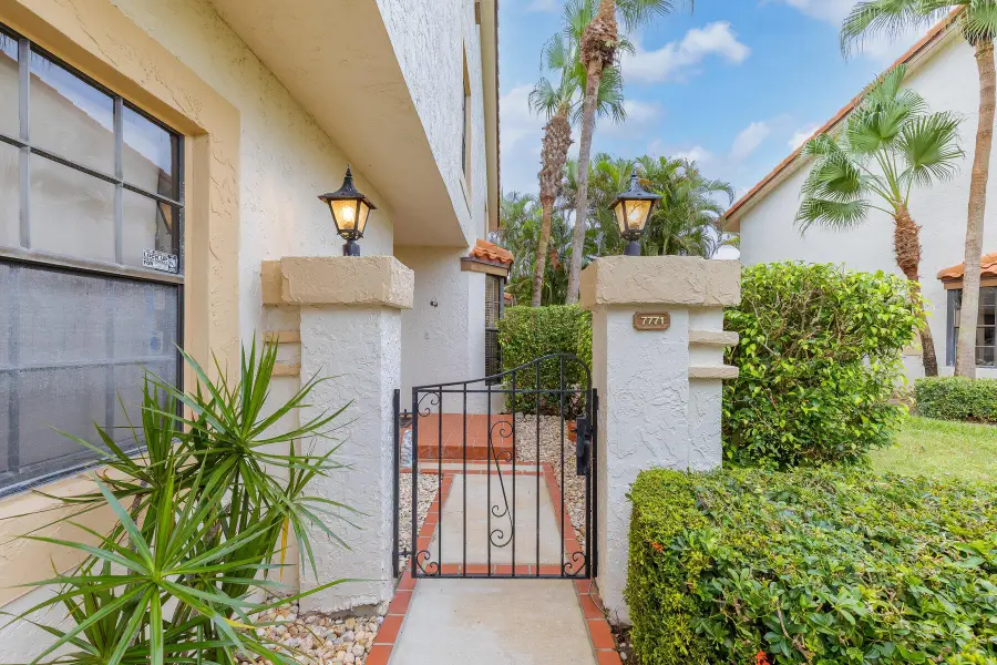 7771 La Mirada Drive, Boca Raton, FL 33433 - Image #3