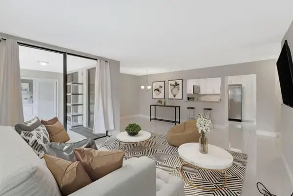 5438 Verona Drive #H, Boynton Beach, FL 33437