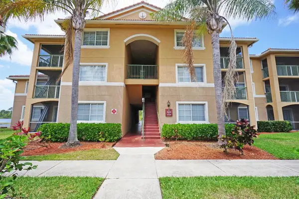 3720 NW Mediterranean Lane #304, Jensen Beach, FL 34957