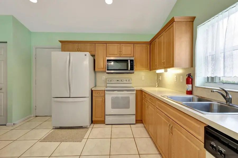 Address Withheld By Seller, Boynton Beach, FL 33436 - Image #2