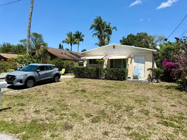 3520 Suncrest Road, Lake Worth, FL 33467