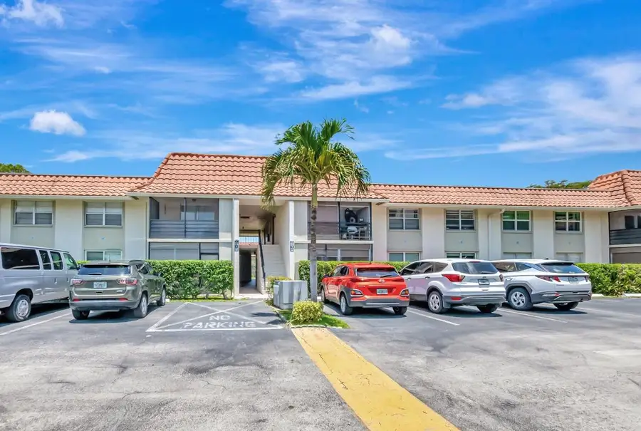 1124 NW 13th Street #208, Boca Raton, FL 33486 - Image #2