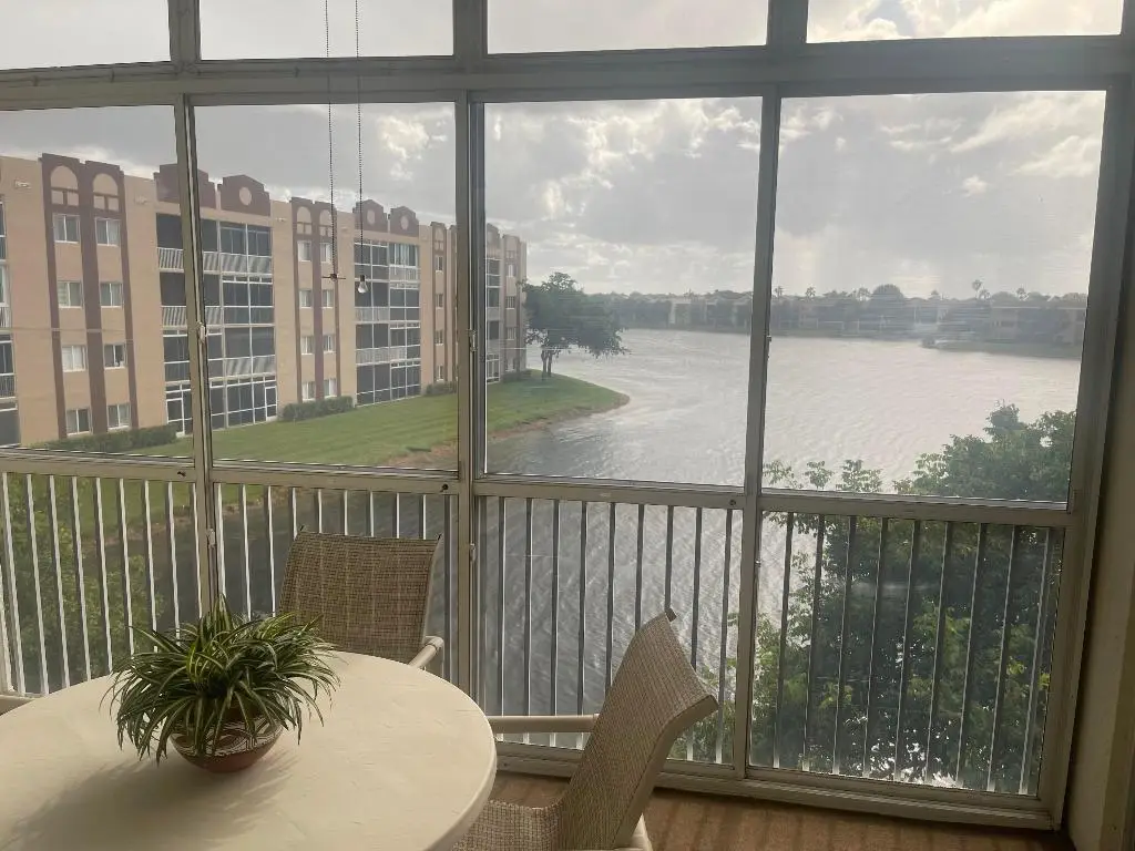 7727 Southampton Terrace #305, Tamarac, FL 33321 - Image #1