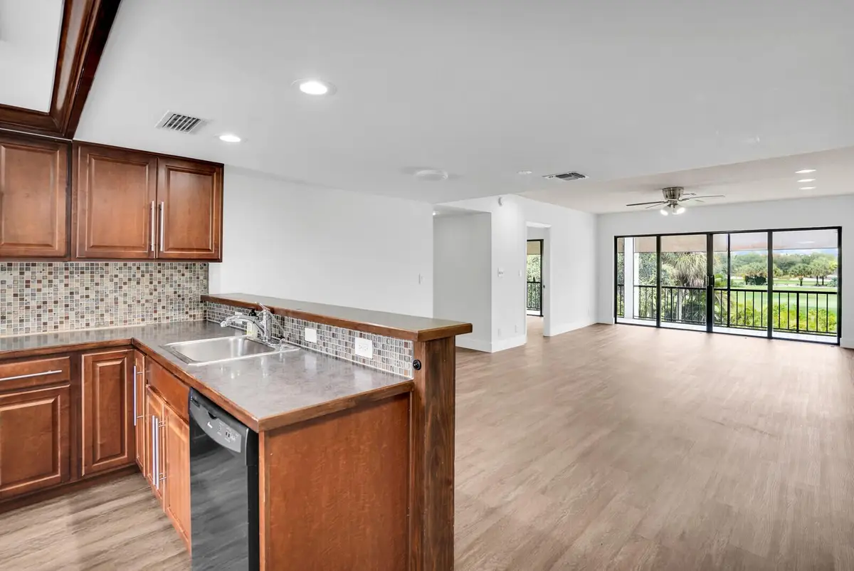 1701 Presidential Way #A201, West Palm Beach, FL 33401 - Image #1