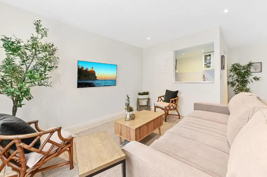 271 Saxony #F, Delray Beach, FL 33446 - Image #2