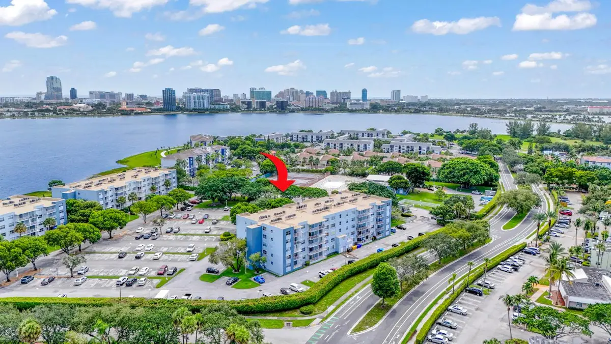 500 Executive Center Drive #3k, West Palm Beach, FL 33401 - Image #1