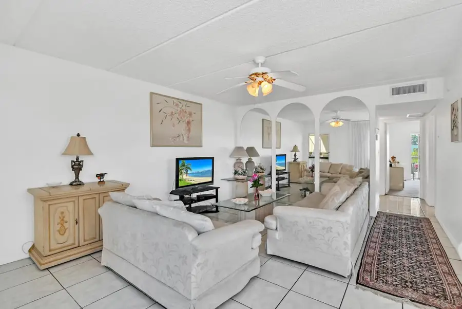 700 Village Green Court #221, Palm Springs, FL 33461 - #3