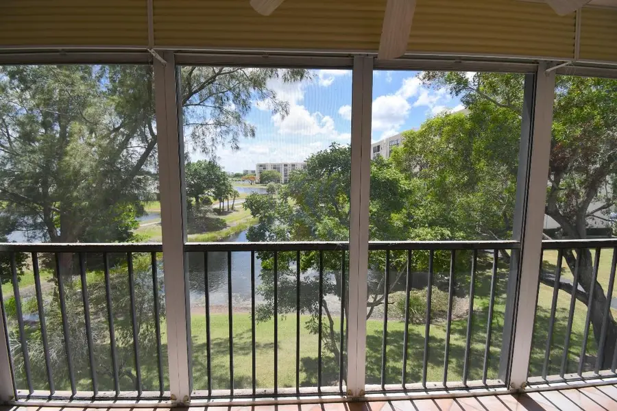 14375 Strathmore Lane #402, Delray Beach, FL 33446 - Image #2