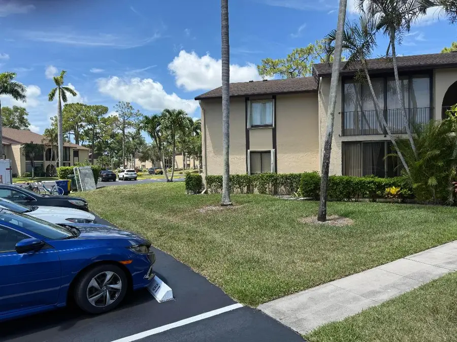 414 Pine Glen Lane #B-1, Greenacres, FL 33463 - Image #3