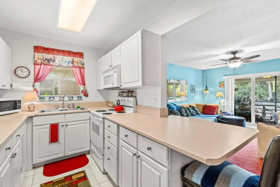 1124 NW 13th Street #204a, Boca Raton, FL 33486 - Image #3