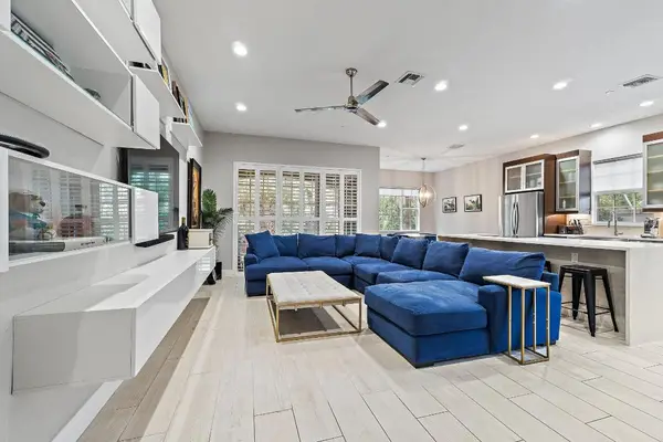 5119 Artesa Way W, Palm Beach Gardens, FL 33418