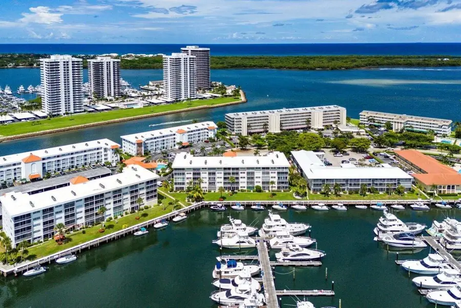 29 Yacht Club Drive #404, North Palm Beach, FL 33408 - Image #2