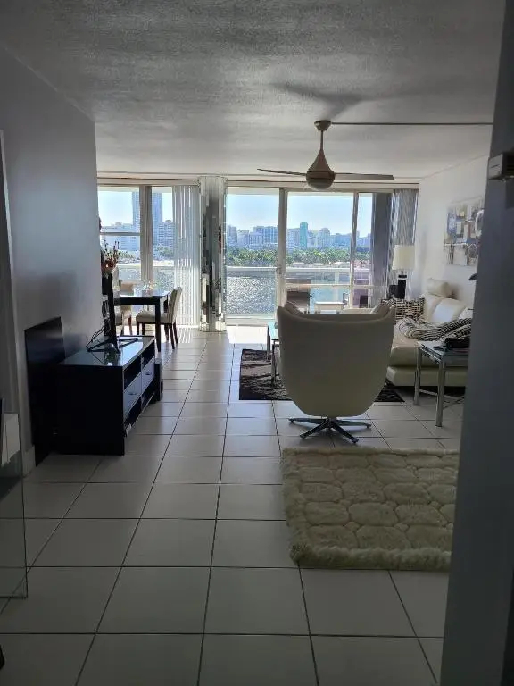 900 Bay Drive #706, Miami Beach, FL 33141 - Image #2