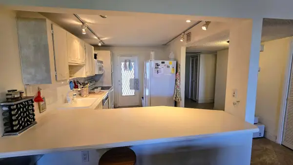 3100 N Course Lane #410, Pompano Beach, FL 33069