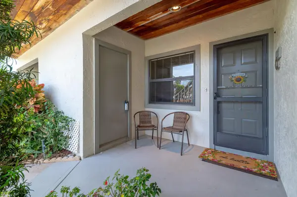 6295 SE Charleston Place #101, Hobe Sound, FL 33455