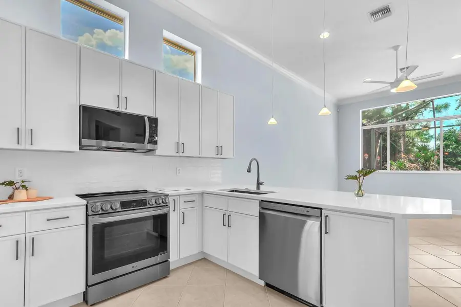 7756 Greenbrier Circle, Port Saint Lucie, FL 34986 - Image #2