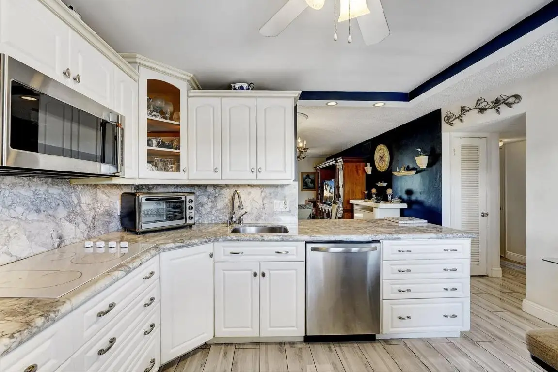 2615 NE 1st Court #204, Boynton Beach, FL 33435 - Image #1