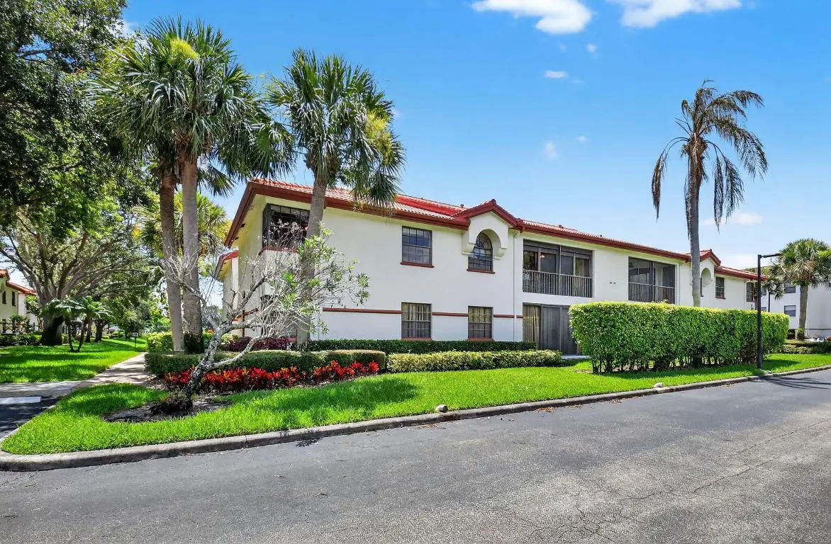 5145 Brisata Circle #E, Boynton Beach, FL 33437 - Image #1
