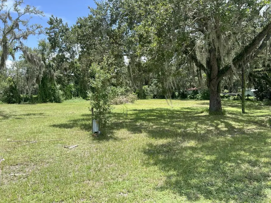 2070 SW 8th Street, Okeechobee, FL 34974 - Image #2