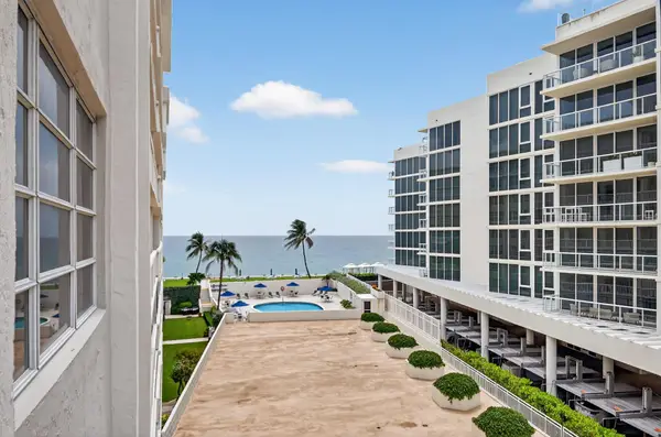 V 3570 S Ocean Boulevard #508, South Palm Beach, FL 33480