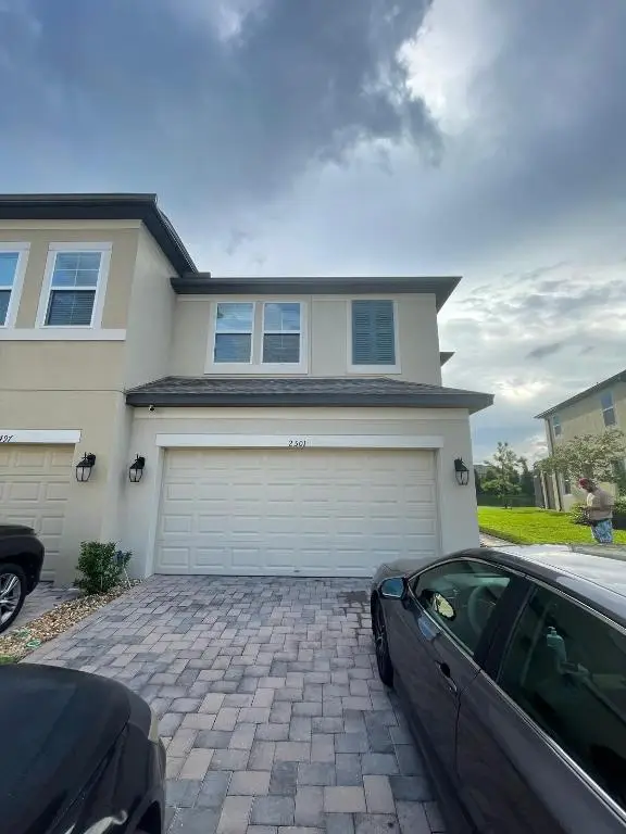2501 Stapleford Place, Wesley Chapel, FL 33543 - Image #2