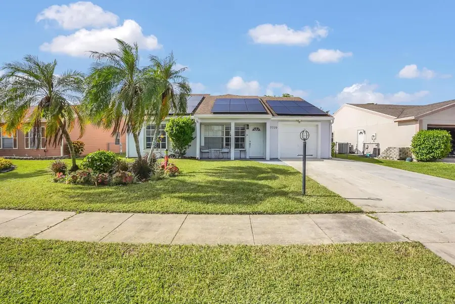 7739 Canal Drive, Lake Worth, FL 33467 - Image #2