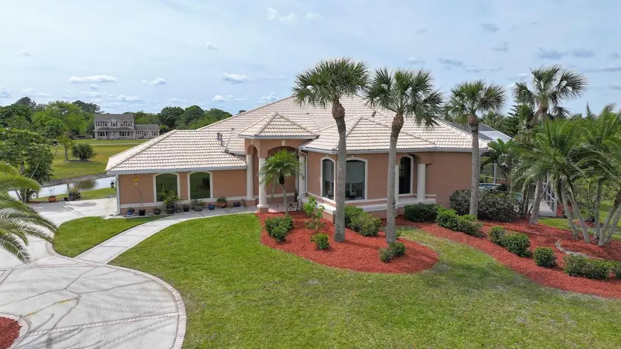 909 Preakness Place, Rockledge, FL 32955 - Image #2