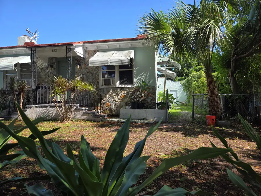 833 30th Court, West Palm Beach, FL 33407 - Image #3