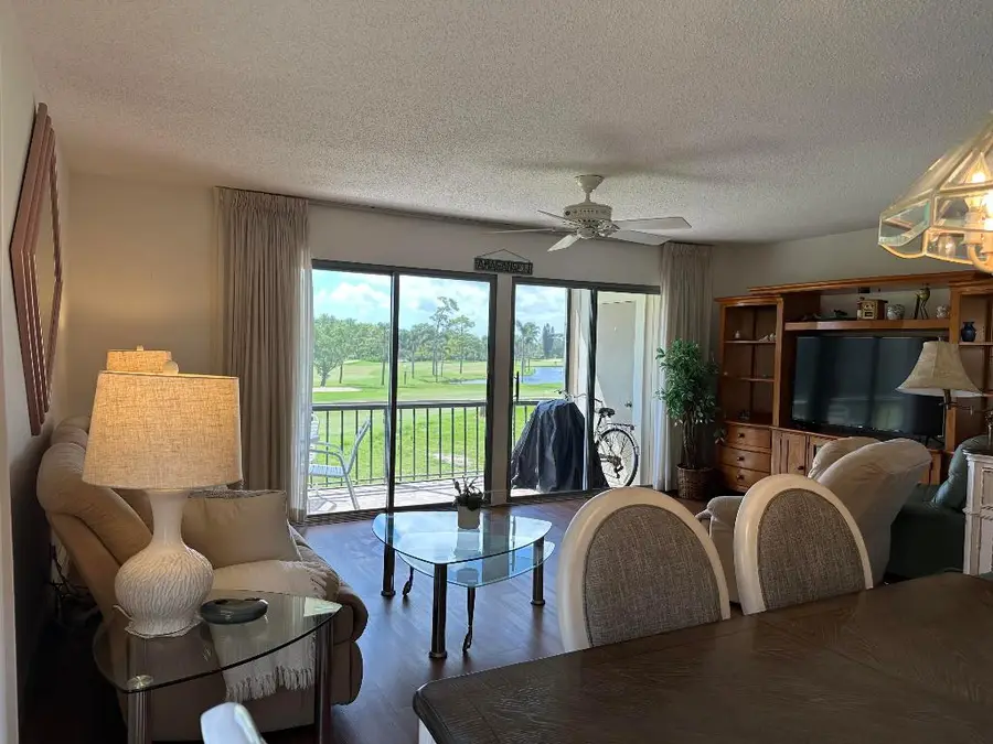 18439 SE Wood Haven Lane #L, Port Salerno Hobe Sound, FL 33469 - Image #2