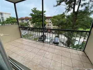 4166 Inverrary Drive #303, Lauderhill, FL 33319 - Image #3