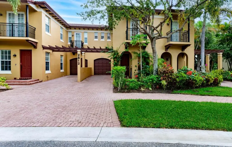 2812 Eagle Rock Circle #902, West Palm Beach, FL 33411 - Image #3