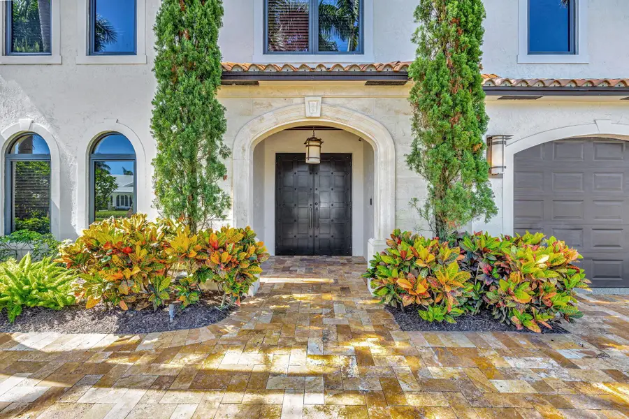 832 SW 34th Avenue, Boynton Beach, FL 33435 - Image #2