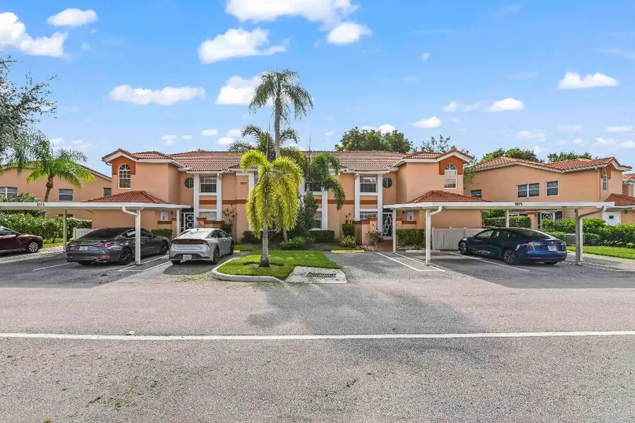 9975 Seacrest Circle #102, Boynton Beach, FL 33437 - Image #2