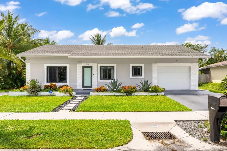 728 NE 9th Avenue, Boynton Beach, FL 33435 - Image #2