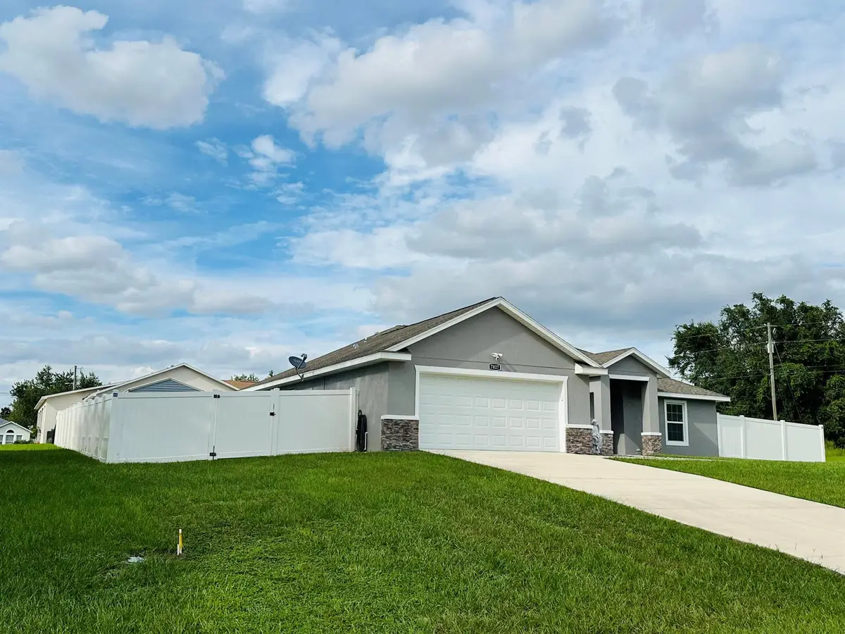 7027 SW 130th Lane Road, Ocala, FL 34473 - Image #1