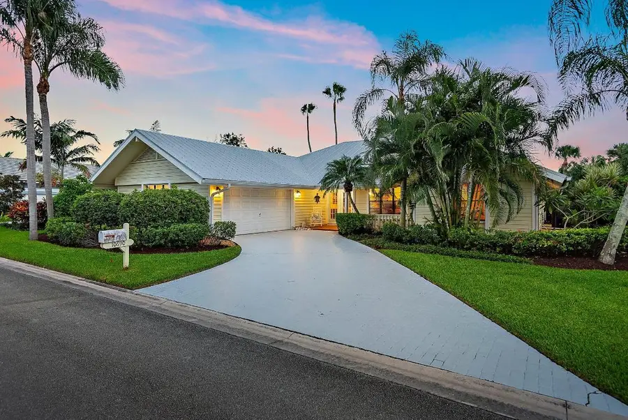 10690 SE Jupiter Narrows Drive, Hobe Sound, FL 33455 - Image #2