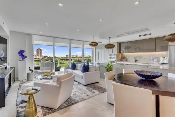 500 SE Mizner Boulevard #A704, Boca Raton, FL 33432