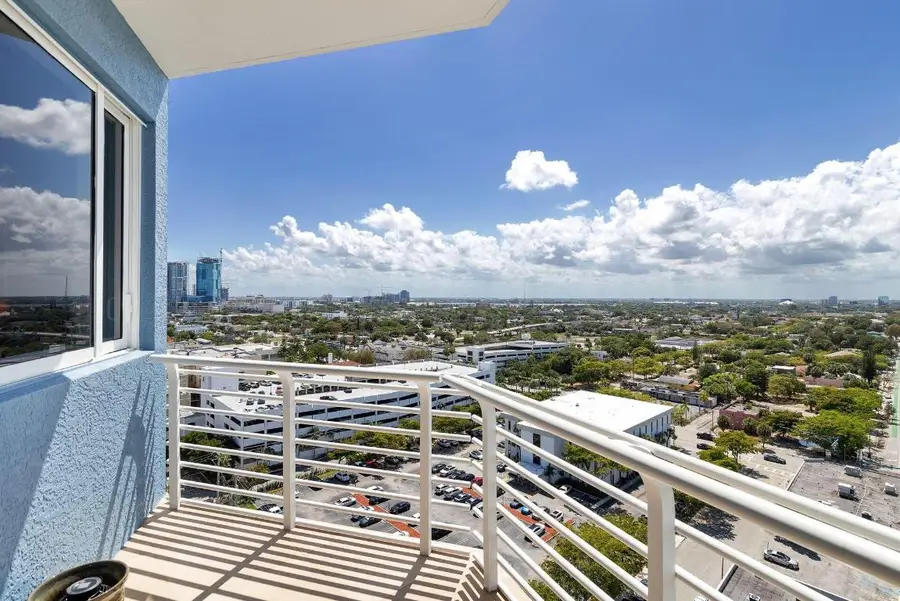 1551 N Flagler Drive #Uph 10, West Palm Beach, FL 33401 - Image #2